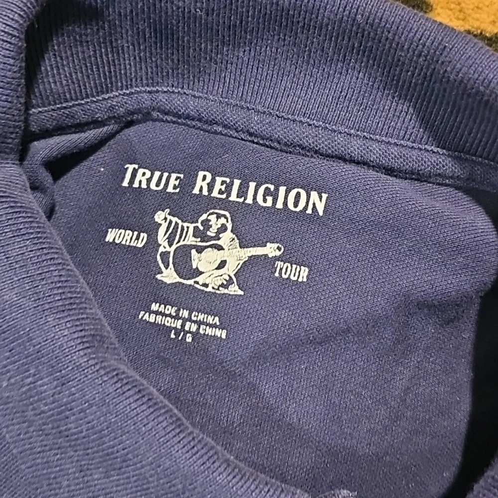 True Religion polo..size large...navy - Picture 5 of 5